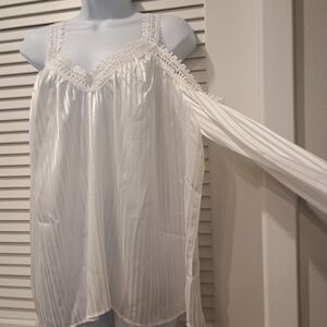 Elegant White Lace Satin Trim Cold Shoulder Blouse Size XL Brand Unknown